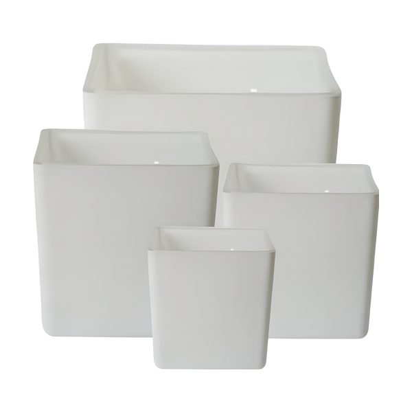Florero Cuadrado en Cubo – Blanco Mate, vidrio de color